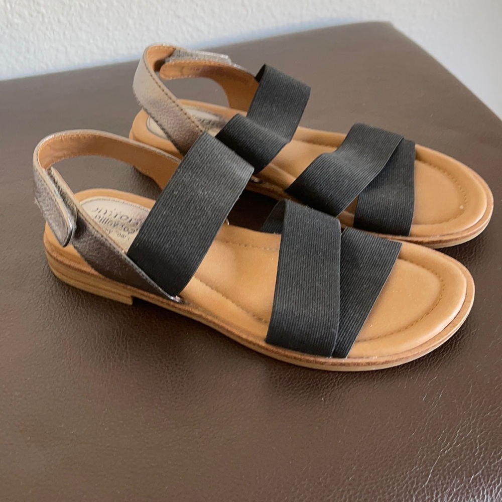 Sandals 7.5